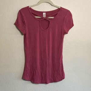 No Boundaries Juniors Keyhole Top Size M (7-9) Mauve Pink Soft Short Sleeve